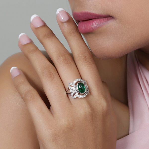 BE LIVE JEWELLERY Emerald Ring May Birthstone Ring Oval Emerald Engagement  Ring Rose Gold Emerald Ring Halo Ring Promise Ring Green Gemstone (Black  Gold, 3 US) | Amazon.com