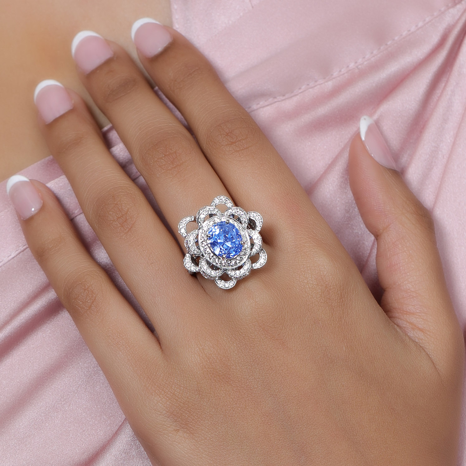 Buy Now | Diana Blue Sapphire Ring | AMALFA – Amalfa