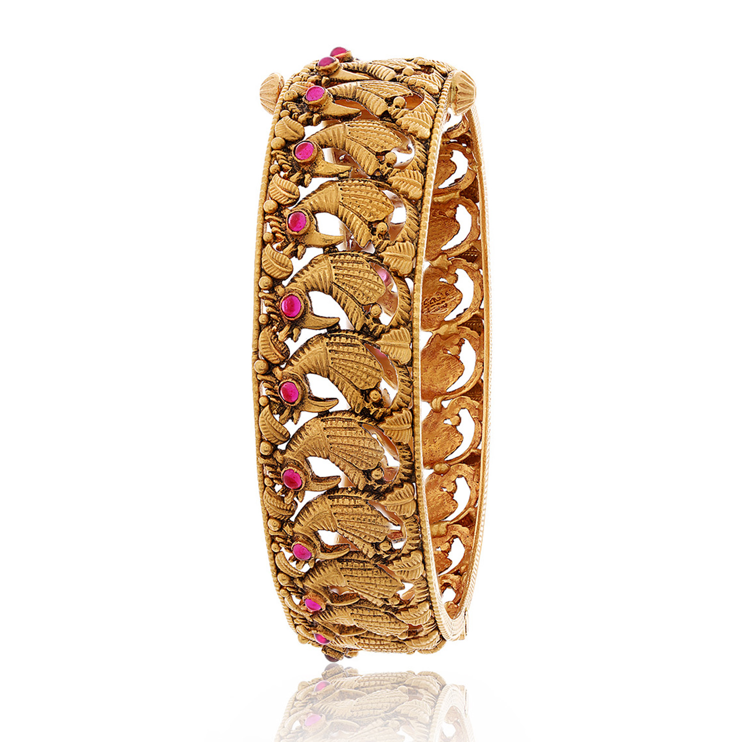 Top more than 92 one pavan gold bracelet latest  POPPY